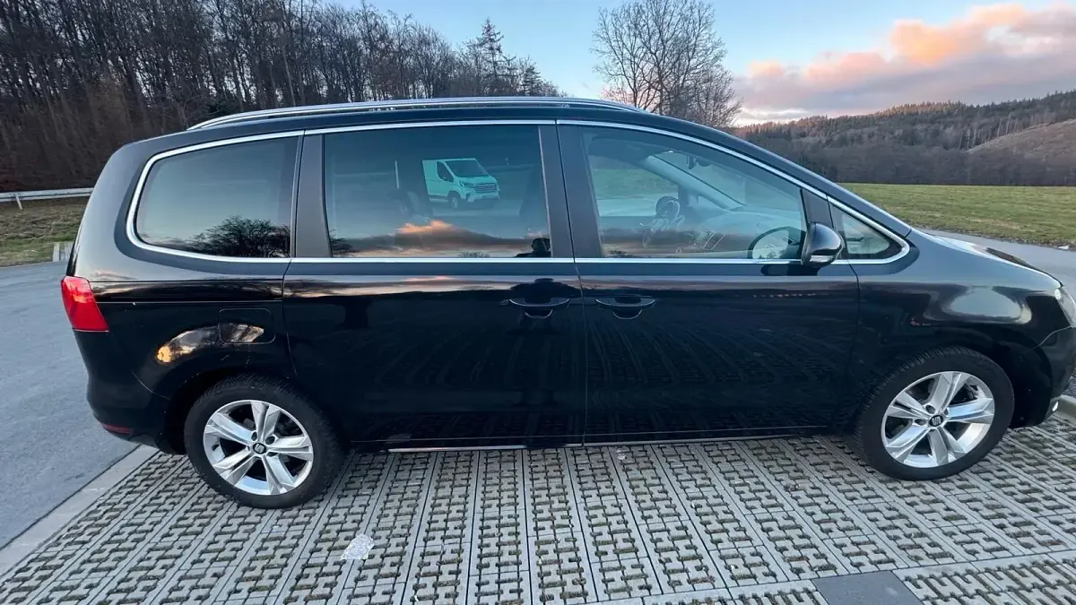 Brugt Seat Alhambra 140 HK (102 kW) 2011 Sort MPV