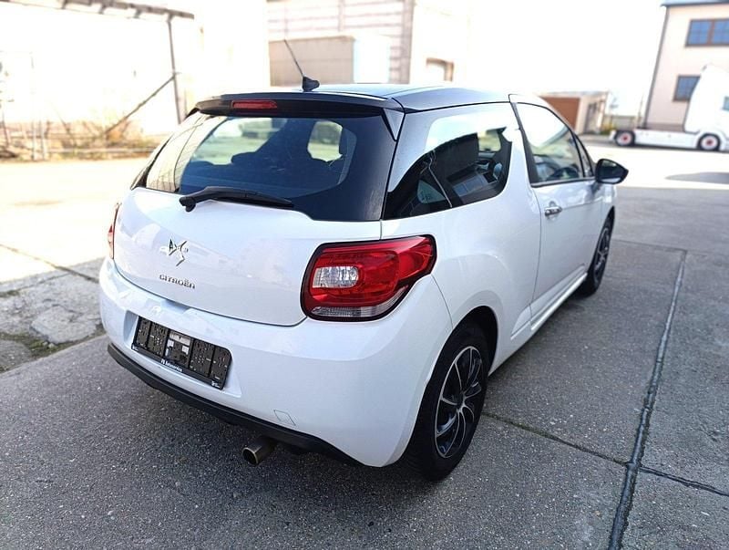 Gebraucht Citroën DS3 95 PS (69 kW) 2010 Weiß Kleinwagen