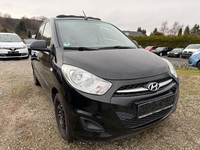 Schwarz Gebraucht 2012 Hyundai i10 Classic Kleinwagen | 2.590 € (Guter Preis) - Bild 1/4