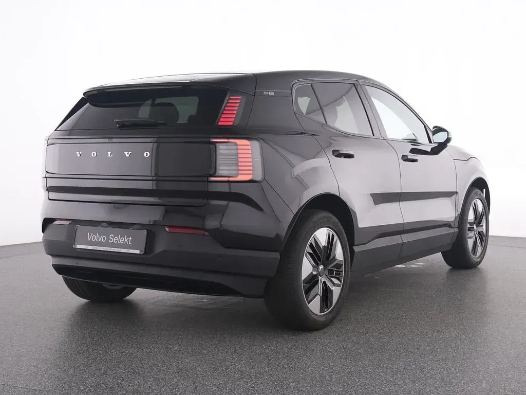 Gebraucht Volvo EX30 Core 200 kW (272 PS) 2024 Schwarz SUV
