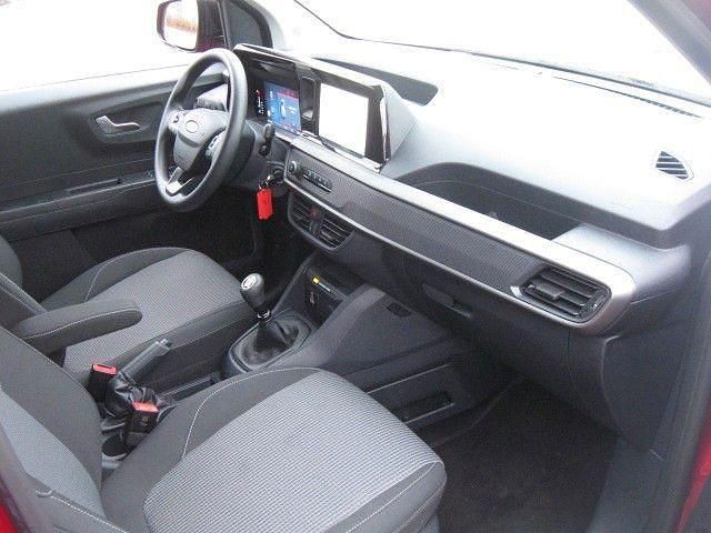 Gebraucht Ford Transit Trend 101 PS (74 kW) 2024 Rot Van / Kleinbus