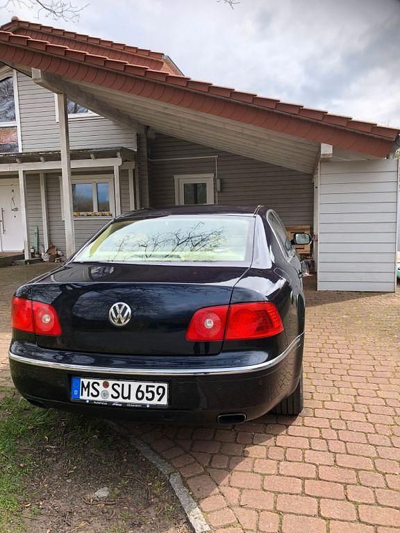 Second-hand VW Phaeton 334 CP (245 kW) 2008 Albastru Berlinǎ