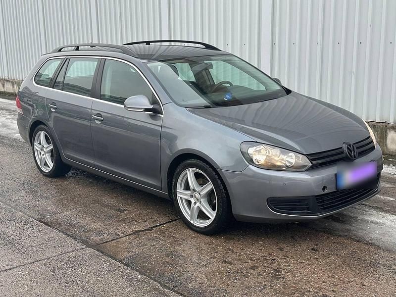 Gebraucht VW Golf VI 105 PS (77 kW) 2010 Grau Kleinwagen