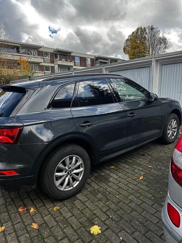 Gebraucht Audi Q5 231 PS (169 kW) 2019 Grau SUV