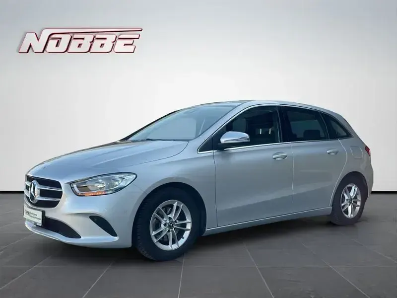Gebraucht Mercedes B180 Progressive 136 PS (100 kW) 2019 Kleinwagen