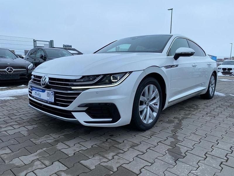Gebraucht VW Arteon R 190 PS (139 kW) 2019 Weiß Kleinwagen
