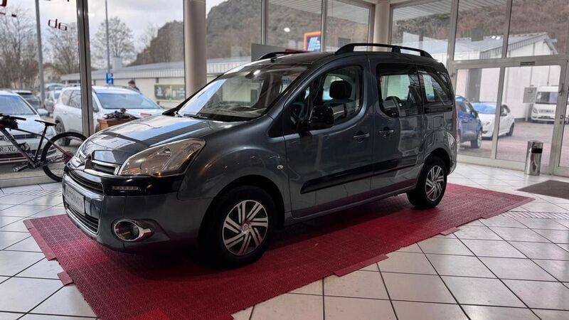 Gebraucht Citroën Berlingo SELECTION 92 PS (67 kW) 2012 Grau Van / Kleinbus