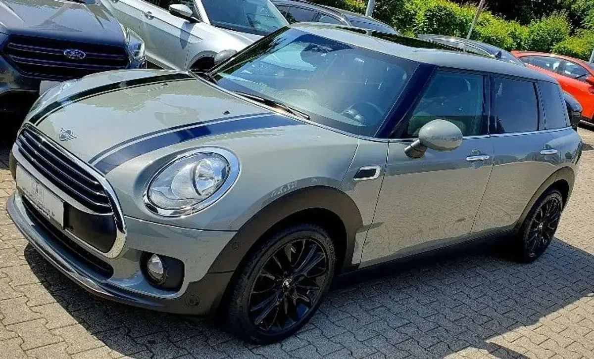 Gebraucht Mini One Clubman 102 PS (75 kW) 2018 Grau Kombi