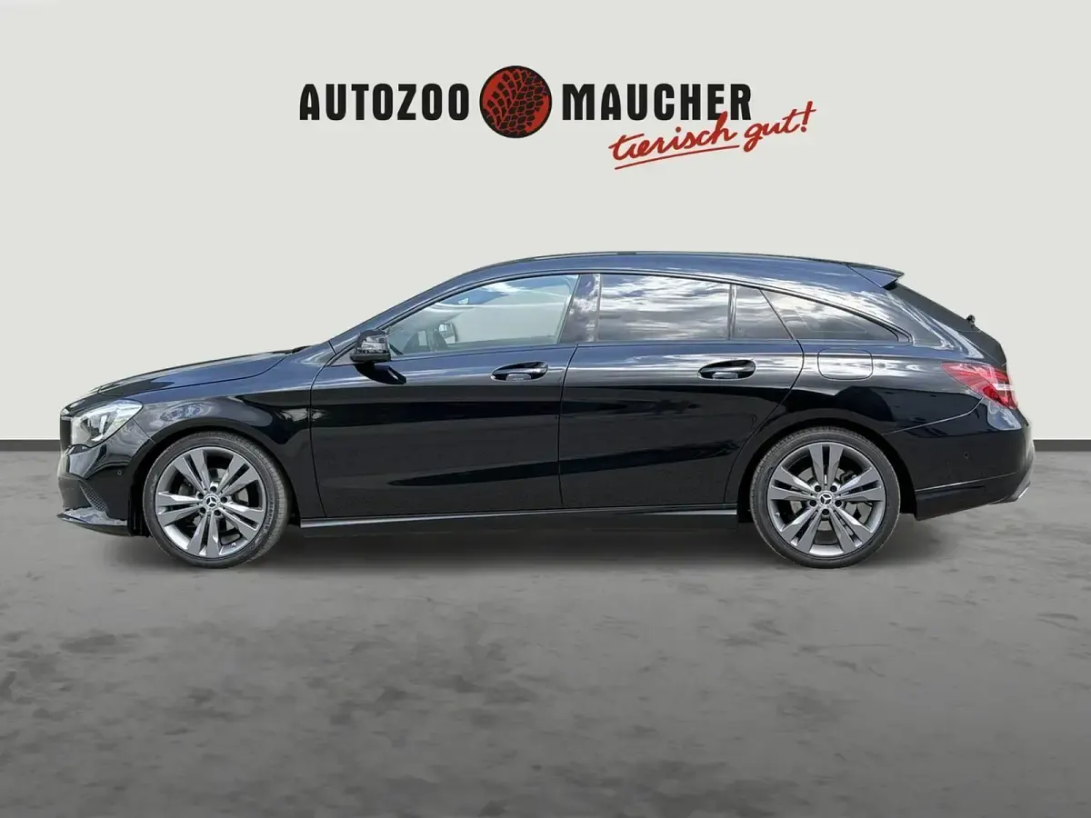 Gebraucht Mercedes CLA180 122 PS (89 kW) 2019 Schwarz Limousine