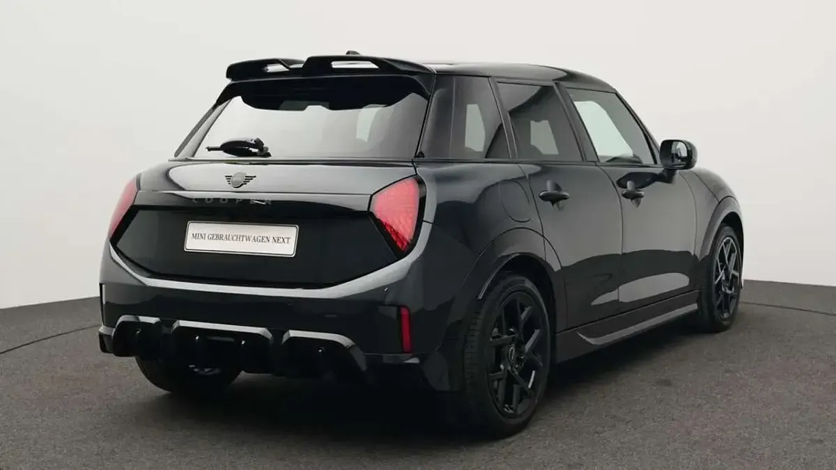 Gebraucht Mini John Cooper Works 156 PS (114 kW) 2025 Grau Kleinwagen
