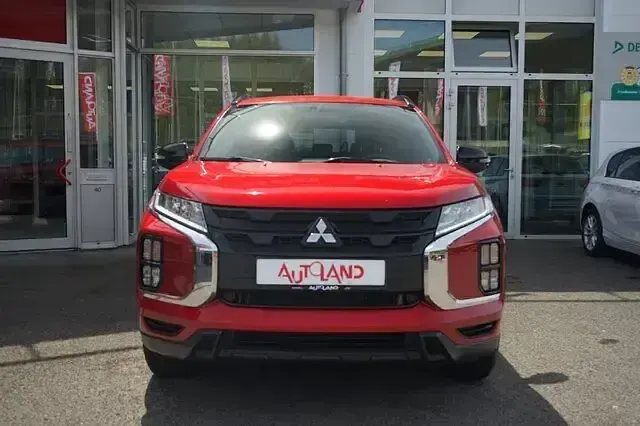 Gebraucht Mitsubishi ASX 150 PS (110 kW) 2019 Dynamicrot met. SUV
