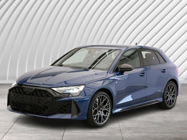 Blau Gebraucht 2024 Audi RS3 Ambiente Kleinwagen | 67.990 € (Fairer Preis) - Bild 1/2