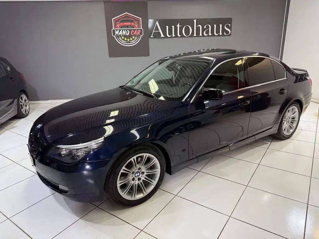 Gebraucht BMW 520 Exclusive 170 PS (125 kW) 2008 Blau Limousine