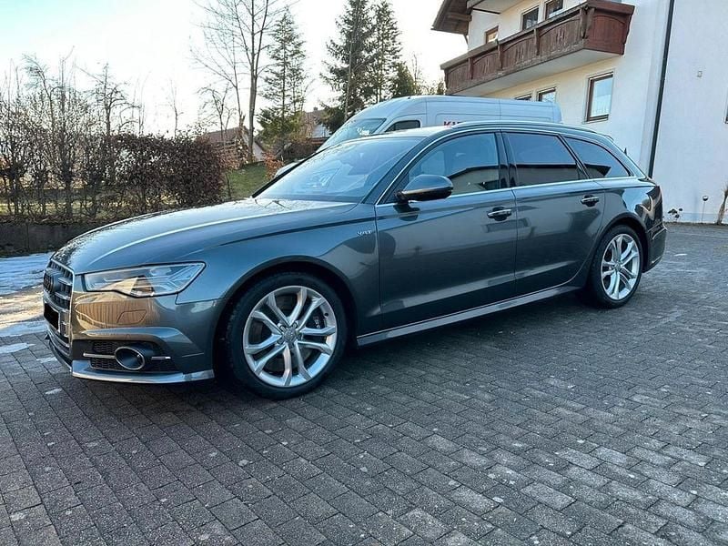 Gebraucht Audi S6 Ambiente 450 PS (330 kW) 2018 Grau Kombi