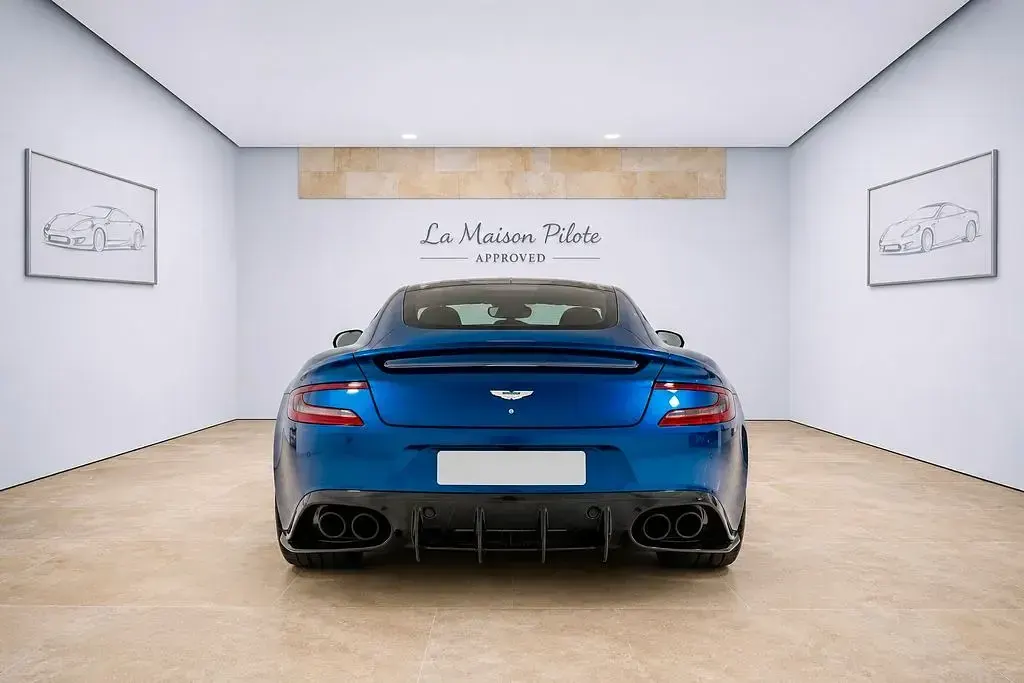 Gebraucht Aston Martin Vanquish 604 PS (444 kW) 2018 Blau