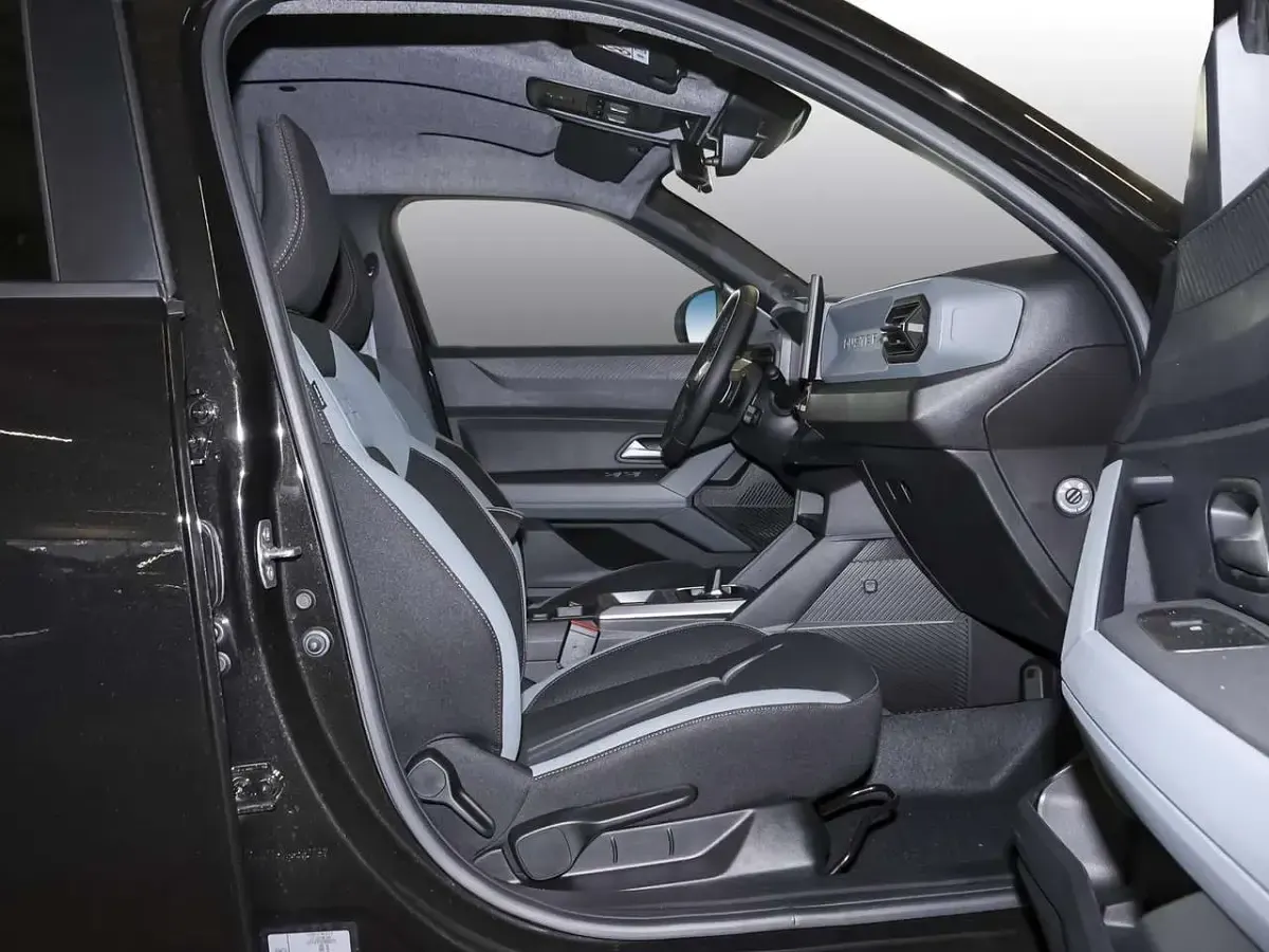 Neu Dacia Duster Extreme 122 PS (89 kW) 2026 Perlmuttschwarz metallic SUV