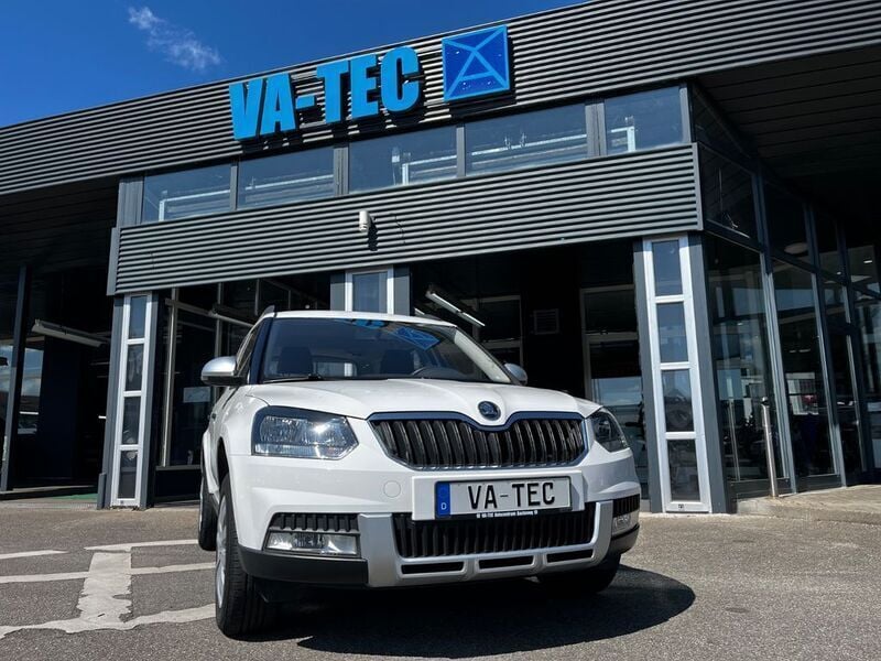 Candyweiss Gebraucht 2014 Skoda Yeti Active SUV | 12.690 € (Fairer Preis) - Bild 1/4