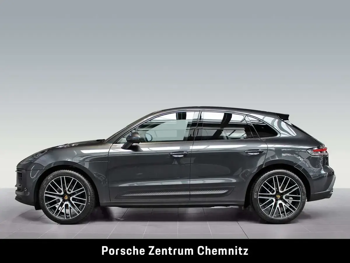 Gebraucht Porsche Macan 265 PS (194 kW) 2023 Grau SUV