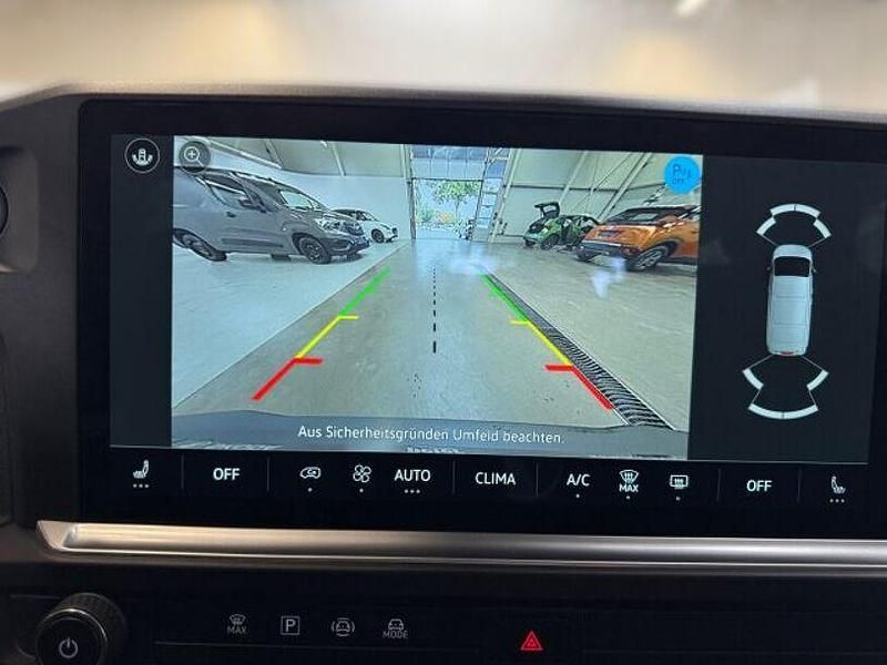 Neu VW T7 150 PS (110 kW) 2025 Blau Van