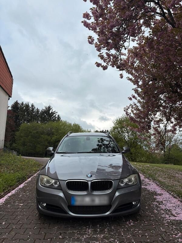 Gebraucht 2009 BMW 320 Kombi | 4.900 € (Fairer Preis) - Bild 1/4