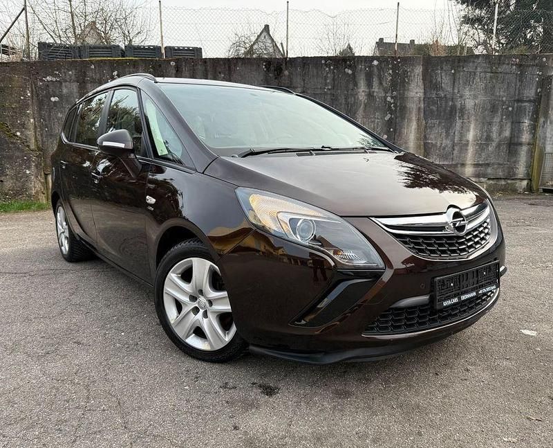 Gebraucht Opel Zafira Tourer Active 178 PS (130 kW) 2013 Van / Kleinbus