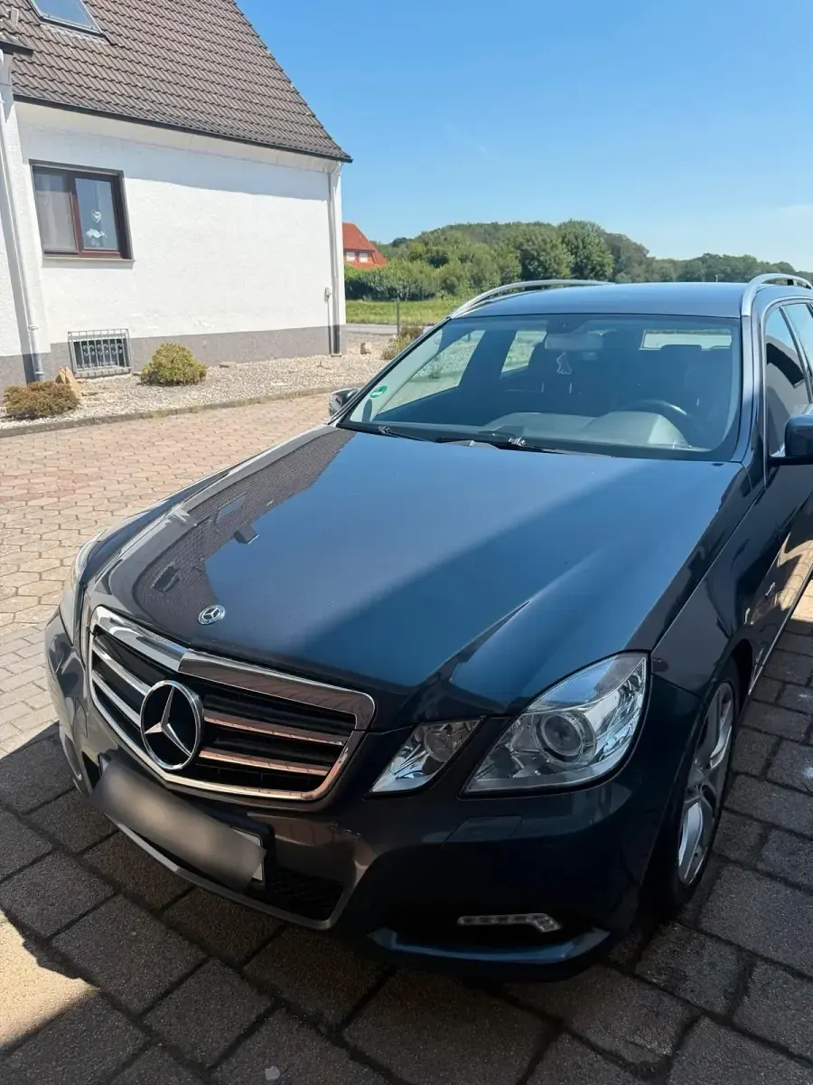 Gebraucht Mercedes 250 204 PS (150 kW) 2010 Grau Kombi