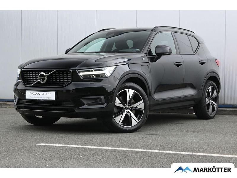 Schwarz Gebraucht 2022 Volvo XC40 R-Design SUV | 25.450 € (Fairer Preis) - Bild 1/4