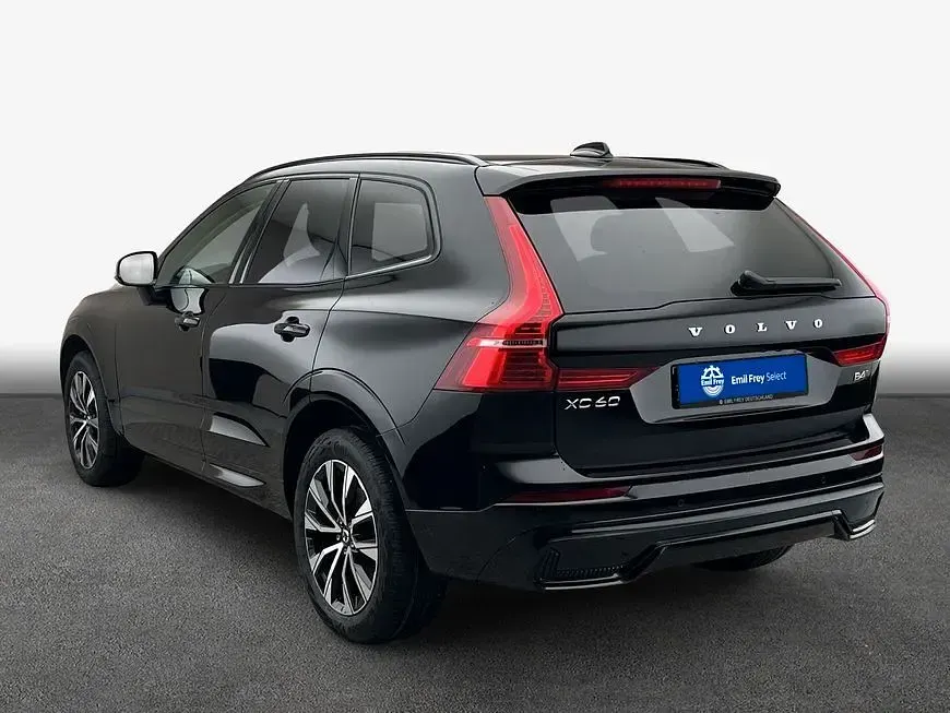 Gebraucht Volvo XC60 Plus 197 PS (144 kW) 2023 Schwarz SUV