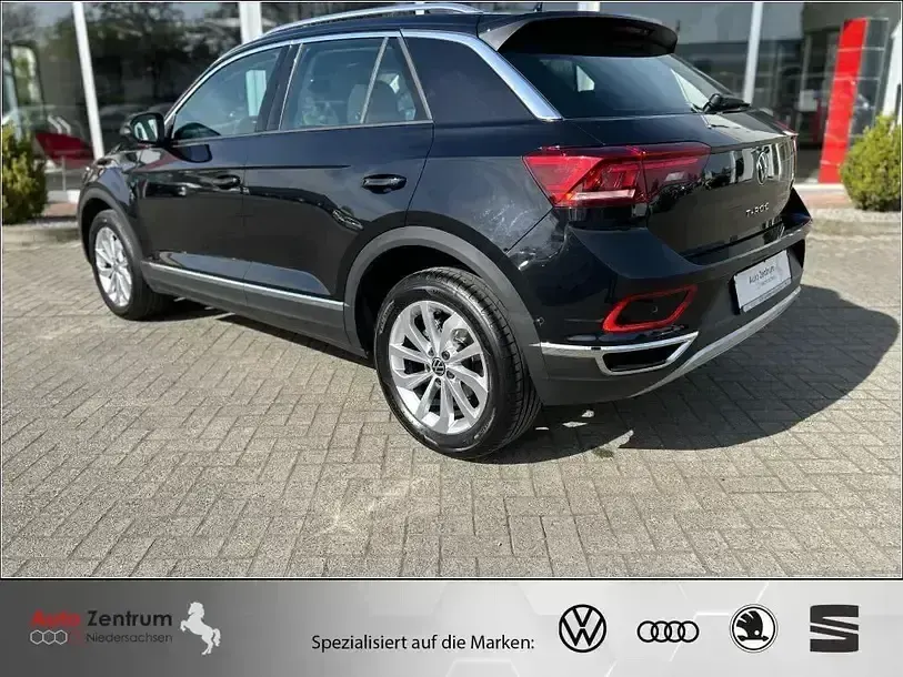 Gebraucht VW T-Roc Style 116 PS (85 kW) 2025 Deep black pearlescent SUV