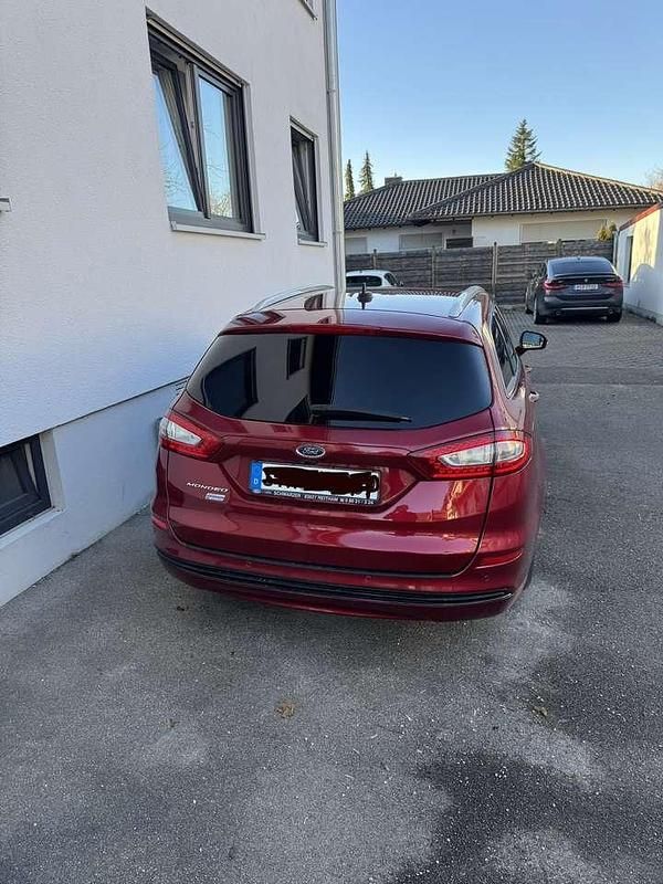 Gebraucht Ford Mondeo Titanium 150 PS (110 kW) 2015 Kombi
