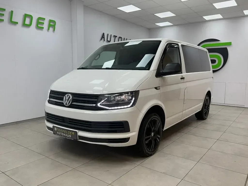 Second-hand VW T6 150 CP (110 kW) 2018 Alb Van