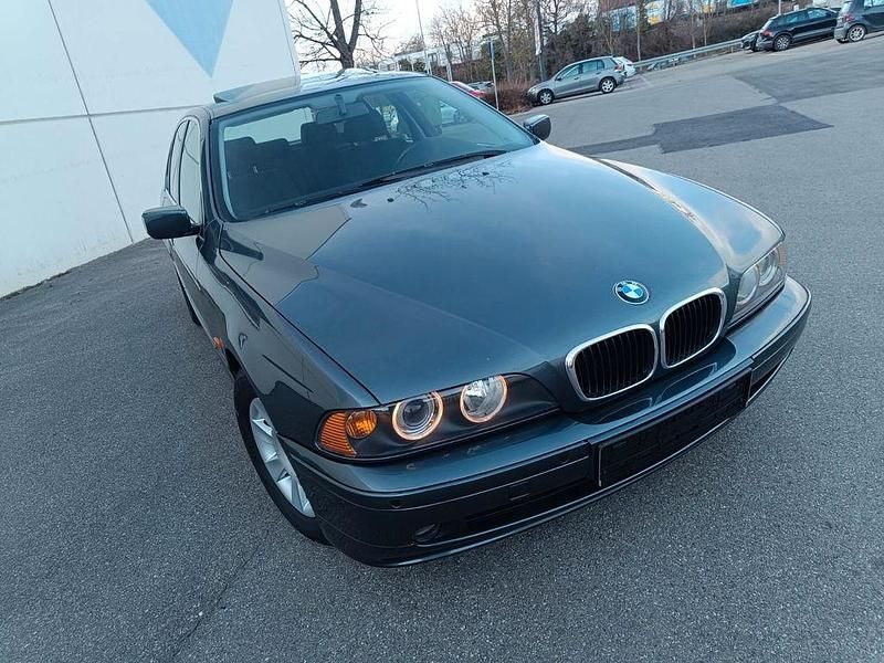 Gebraucht BMW 525 192 PS (141 kW) 2001 Grau Limousine