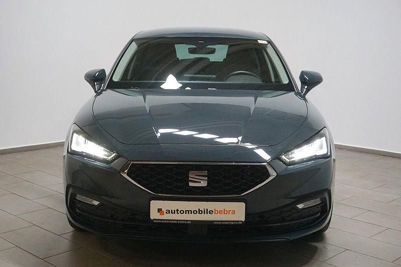 Gebraucht Seat Leon Style 116 PS (85 kW) 2025 Blau Limousine