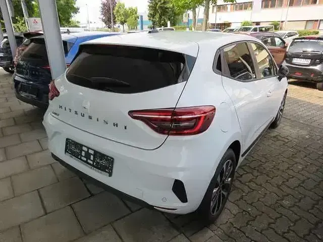 Gebraucht Mitsubishi Colt Plus 67 PS (49 kW) 2025 Antarktis weiß Kleinwagen