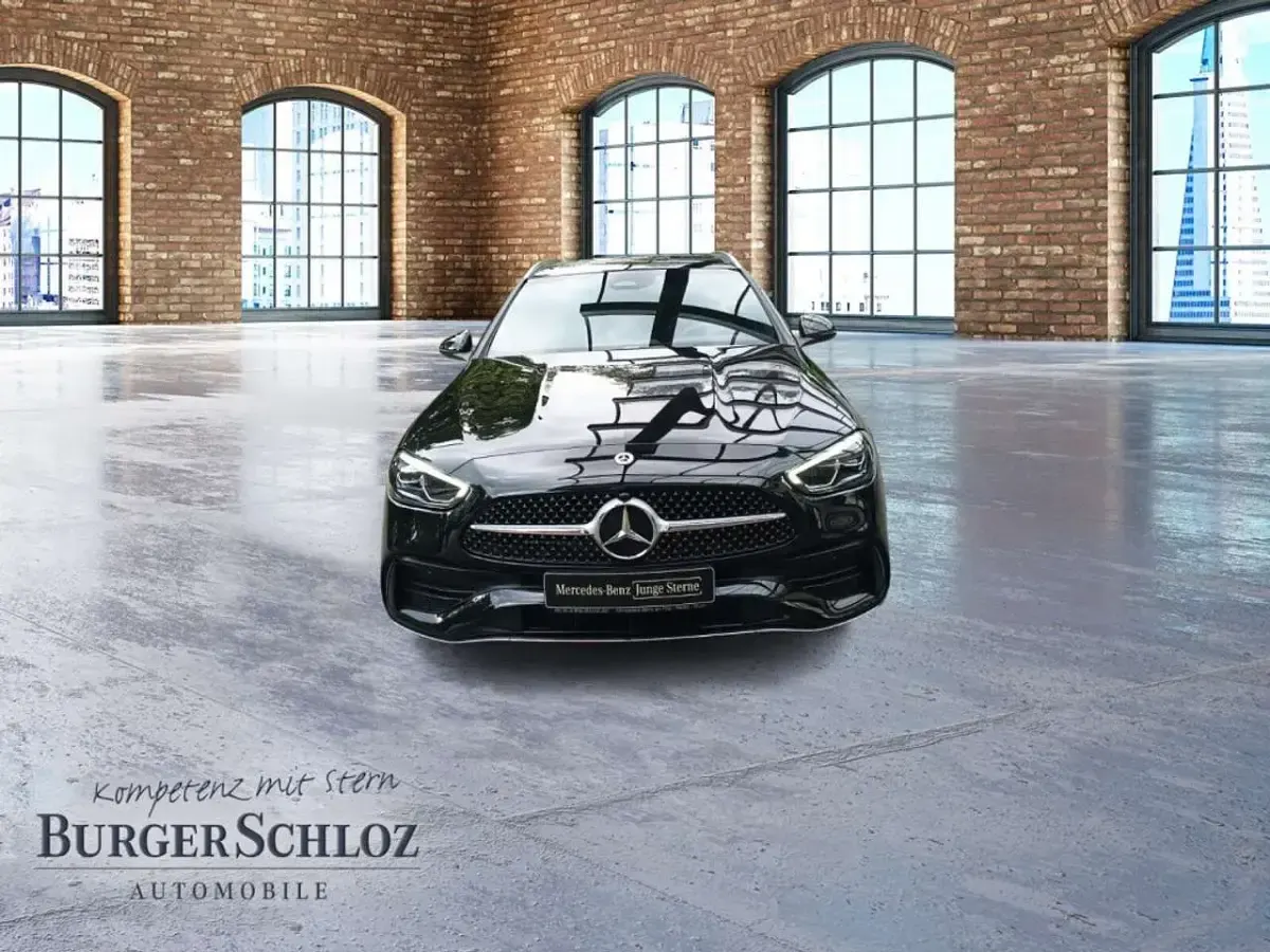 Gebraucht Mercedes C180 AMG 170 PS (125 kW) 2022 Obsidianschwarz metallic Kombi