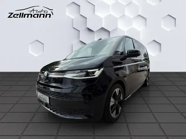 Gebraucht VW Multivan Life 150 PS (110 kW) 2025 Van / Kleinbus