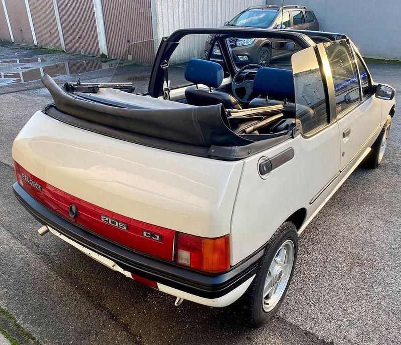 Weiß Gebraucht 1990 Peugeot 205 Cabrio | 1.750 € - Bild 1/4