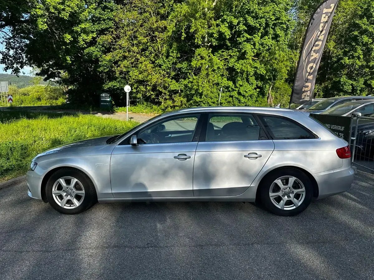 Gebraucht Audi A4 Ambition 160 PS (117 kW) 2011 Silber Kombi