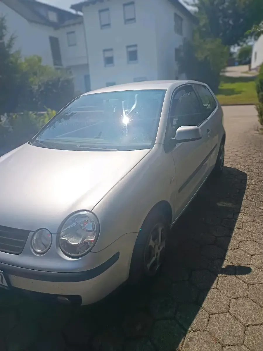 Gebraucht VW Polo 84 PS (61 kW) 2004 Silber Kleinwagen