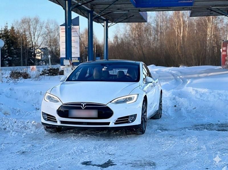 Gebraucht Tesla Model S 508 kW (691 PS) 2015 Weiß Kleinwagen
