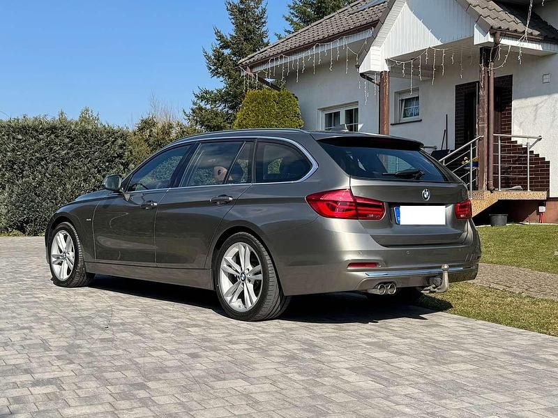 Gebraucht BMW 320 Luxury Line 190 PS (139 kW) 2015 Bronze Kombi