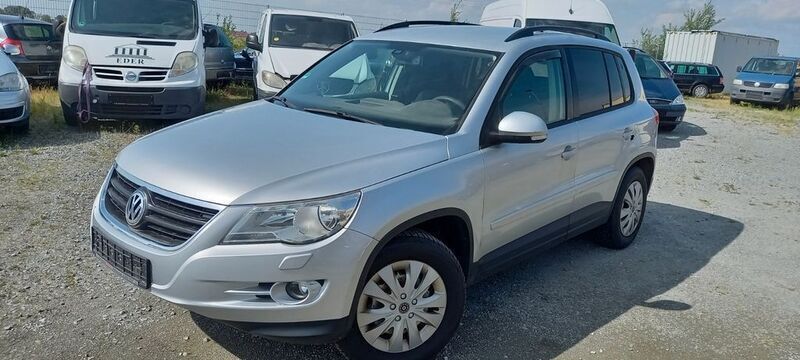 Silber Gebraucht 2007 VW Tiguan SUV | 3.650 € (Superpreis) - Bild 1/4