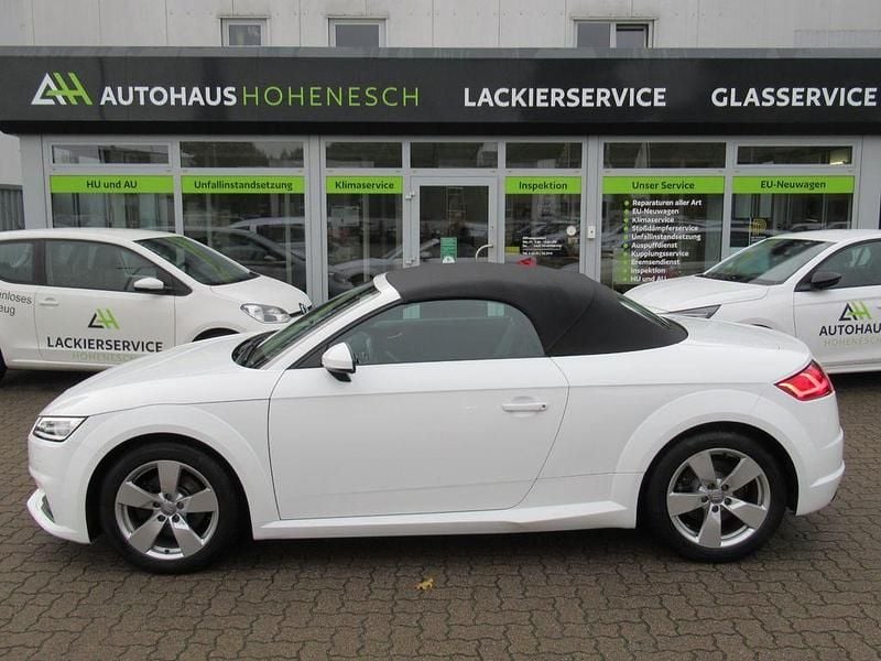 Gebraucht Audi TT Roadster Sport 197 PS (144 kW) 2022 Weiß Cabrio