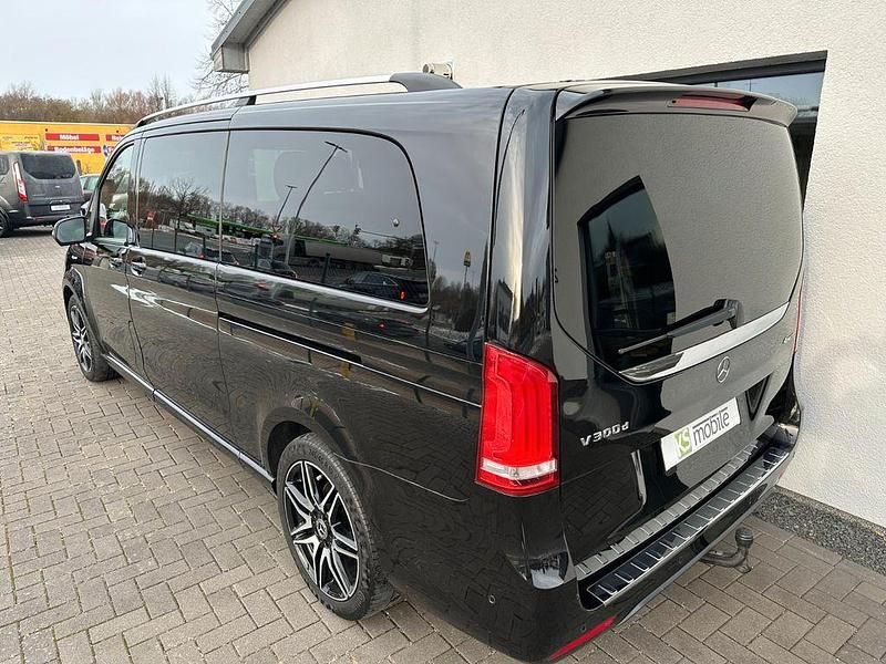 Gebraucht Mercedes V300 AMG 239 PS (175 kW) 2020 Schwarz Van / Kleinbus