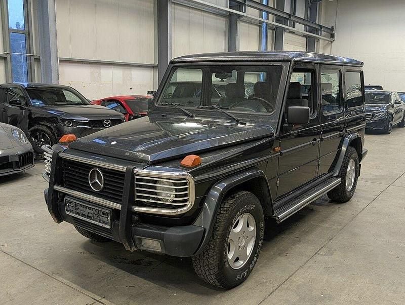 Gebraucht Mercedes G300 177 PS (130 kW) 1996 Schwarz SUV