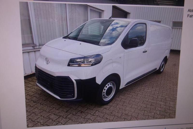 Weiß Gebraucht 2024 Toyota Proace Van / Kleinbus | 27.890 € (Guter Preis) - Bild 1/4
