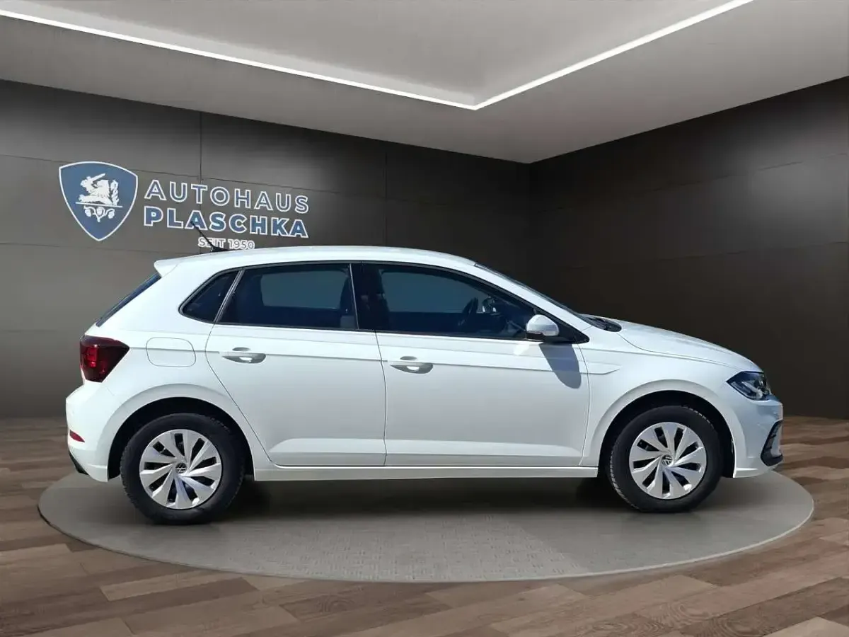 Gebraucht VW Polo Life 95 PS (69 kW) 2022 Pure white (weiß) Kleinwagen