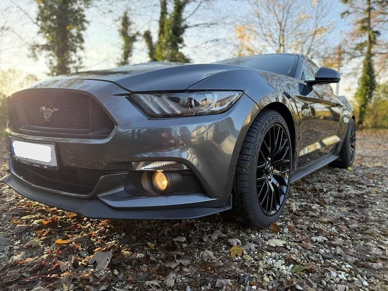 Gebraucht Ford Mustang GT 421 PS (309 kW) 2016 Grau Coupé