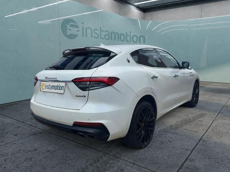 Gebraucht Maserati Levante 430 PS (316 kW) 2022 Weiß SUV