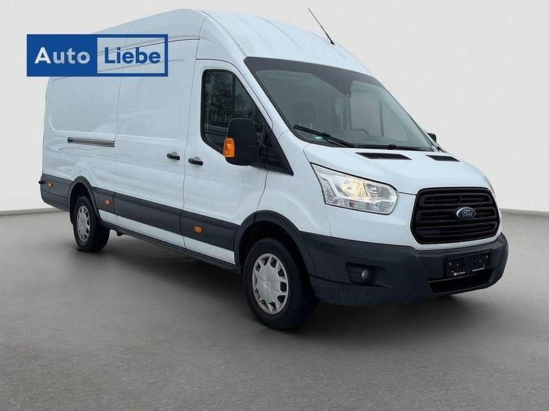 Gebraucht Ford Transit Trend 131 PS (96 kW) 2019 Weiß Van / Kleinbus